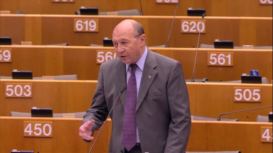 Traian Băsescu a criticat dur demisia președintelui Klaus Iohannis