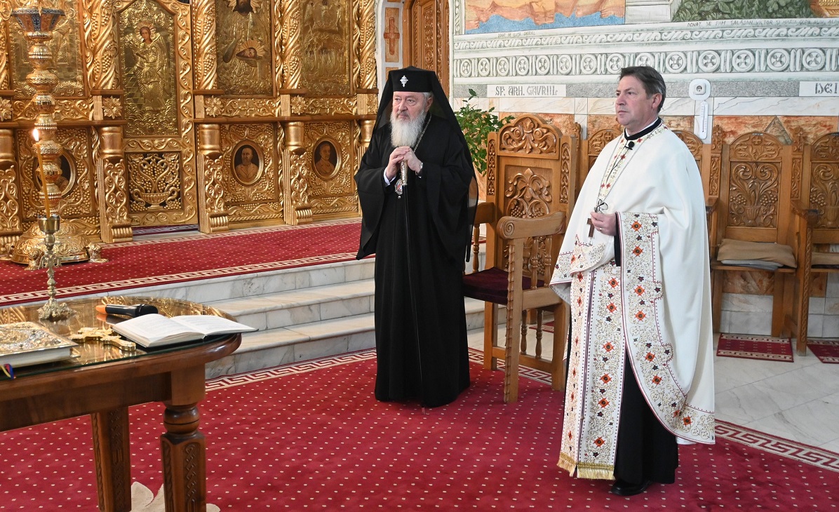 Cuvântul pastoral al IPS Andrei adresat clerului și credincioșilor la începutul Postului Mare.|Foto: Mitropolia Clujului