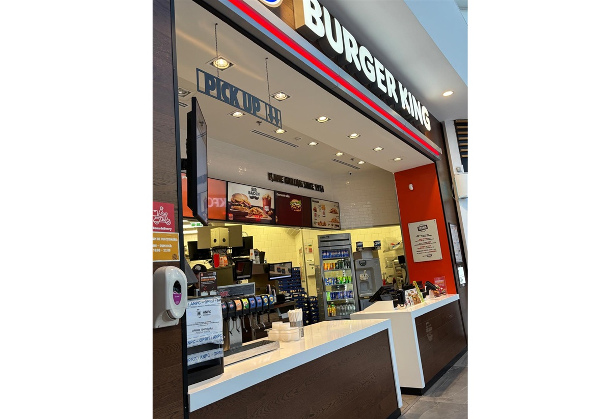 Bacterii periculoase au fost găsite în gheața de la Burger King