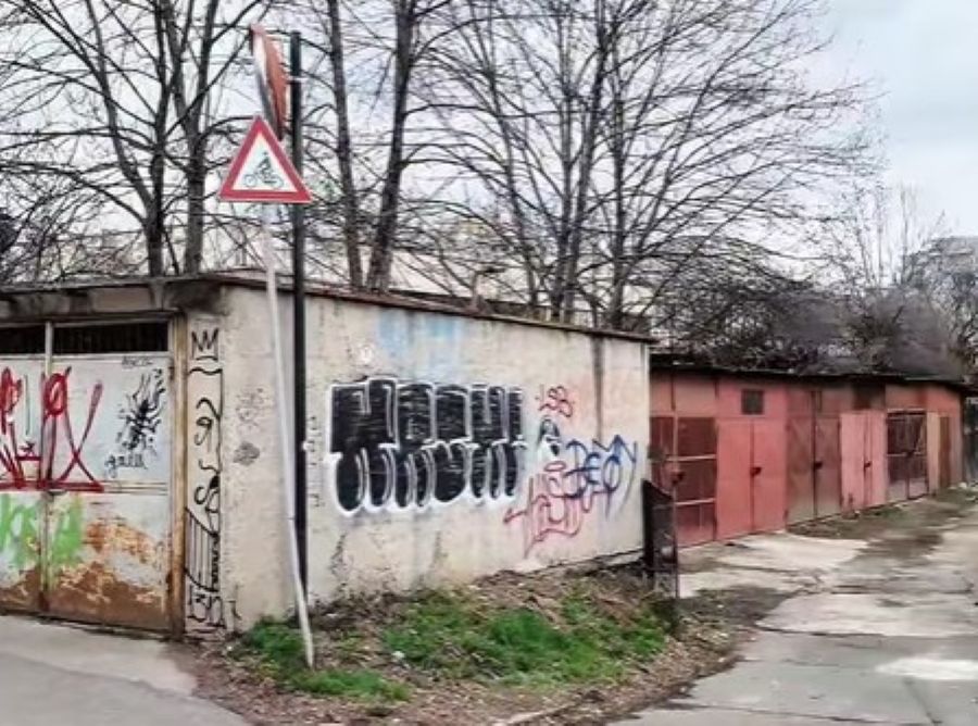 Primăria Cluj-Napoca a început o nouă etapă de desființare a garajelor inestetice din spatele blocurilor