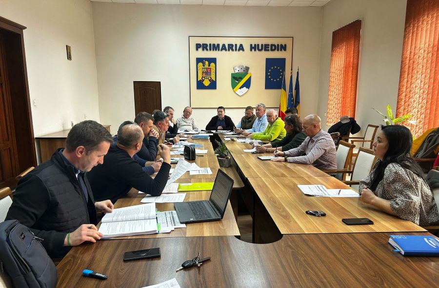 În cadrul ședinței extraordinare a Consiliului Local Huedin