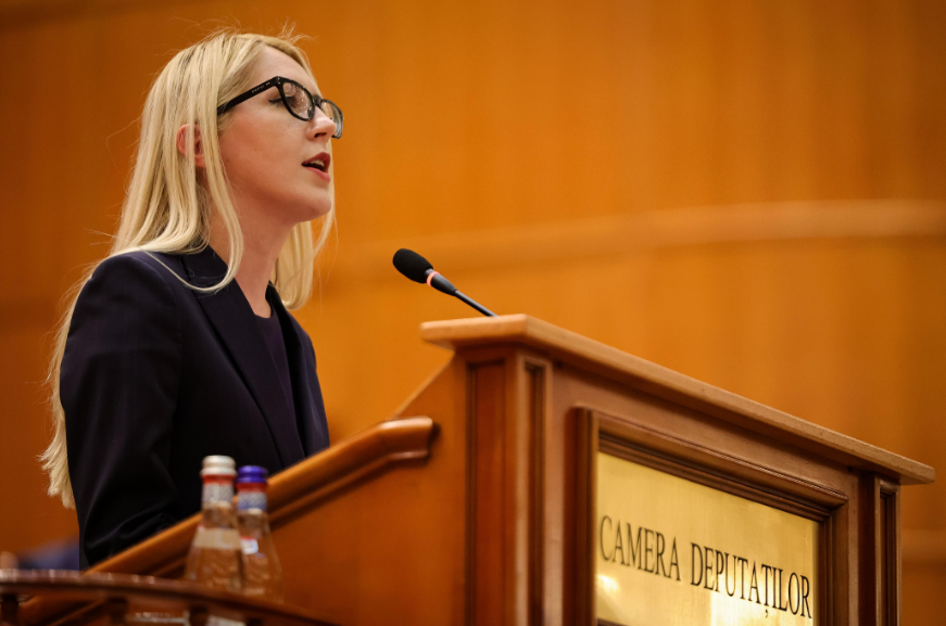 Deputata Oana Murariu
