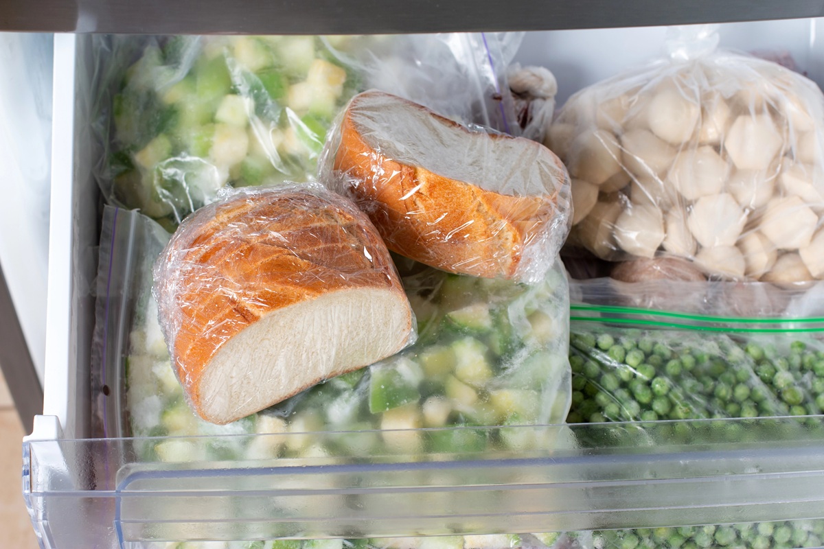 Pâinea congelată îmbunătățește sănătatea intestinală prin transformarea amidonului în fibre benefice. Foto: depositphotos.com