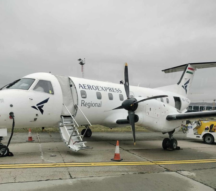 Compania aeriană Aeroexpress suspendă începând cu luna aprilie 2025 zborurile pe ruta Cluj-Napoca - Budapesta | Foto: monitorulcj.ro