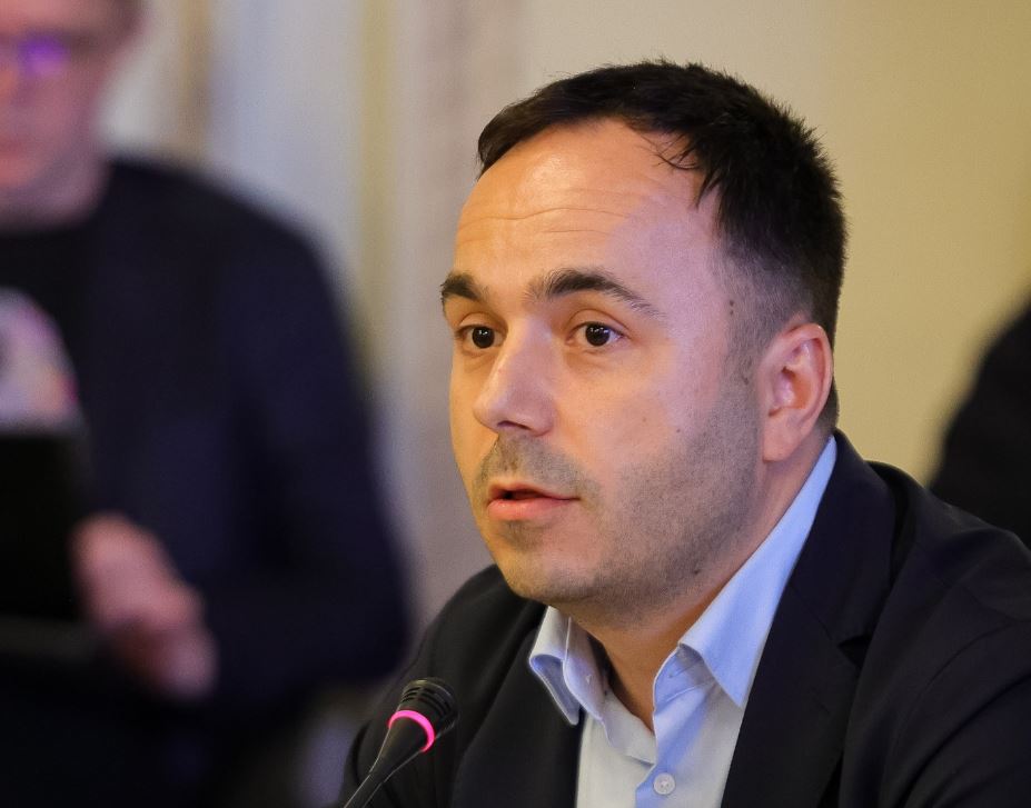 Ovidiu Cîmpean denunță discursul toxic al suveraniștilor: „Românii NU vor să se întoarcă în trecut!”|Foto: Ovidiu Cîmpean – Facebook