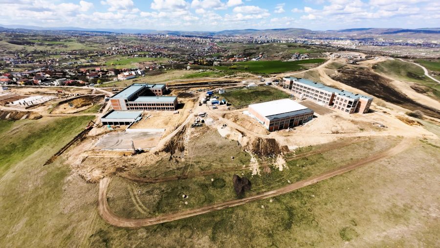 Stadiul lucrărilor la hub-ul educațional din Borhanci| Foto: Dan Ștefan Tarcea - Facebook