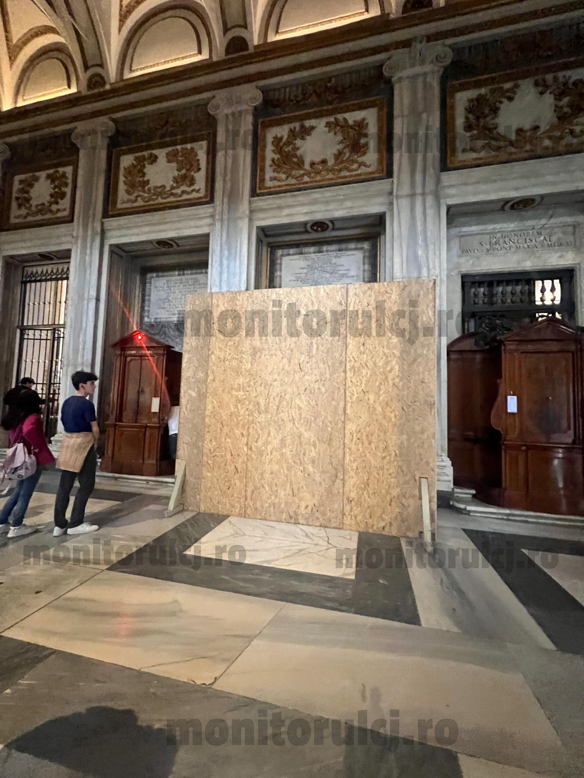 Pregătiri pentru înmormântarea Papei Francisc