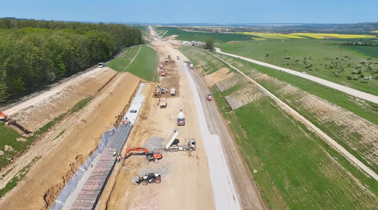 Autostrada Transilvania. Lucrările la segmentul „Bechtel” ar putea fi încheiate la sfârșitul anului viitor
