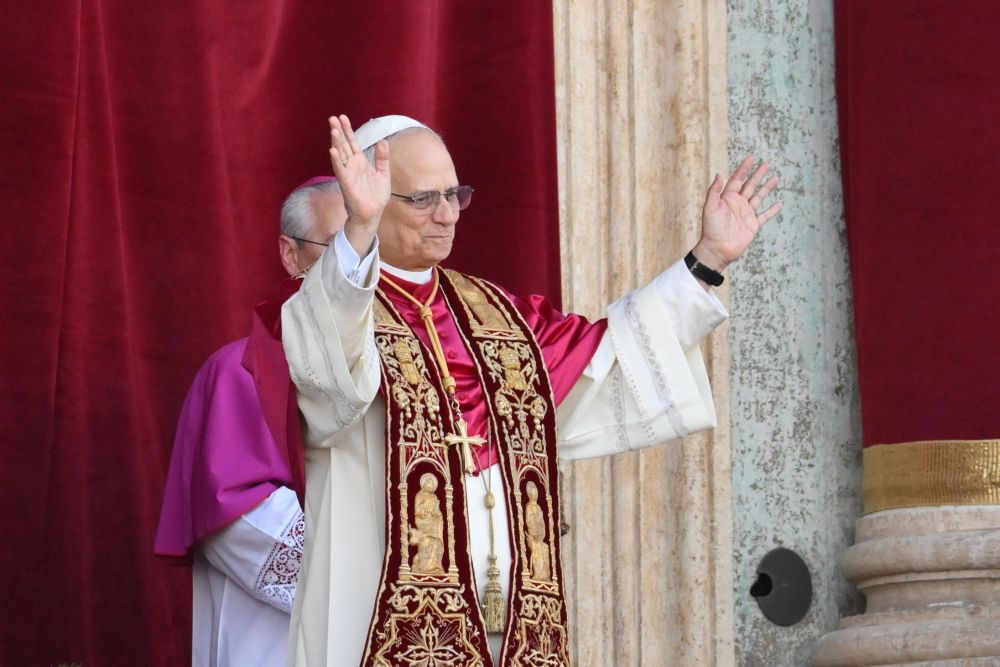 Noul Papă este cardinalul american Robert Francis Prevost