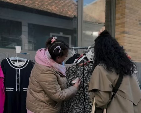 A început Der Flohmarkt