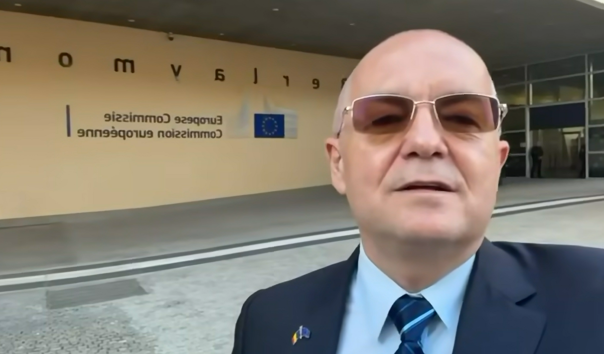 Primarul Emil Boc