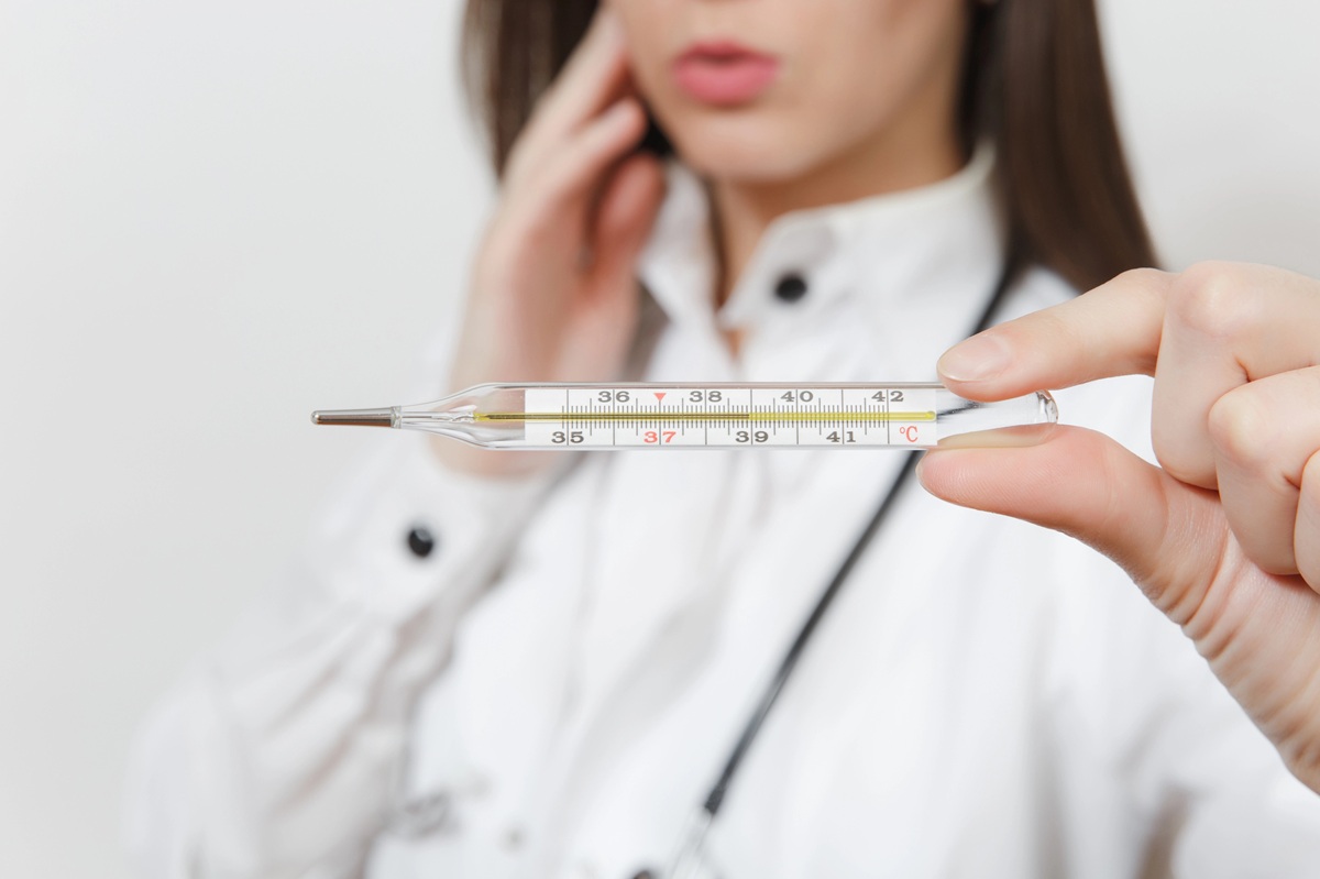 Peste 53.000 de persoane cu infecţii respiratorii acute