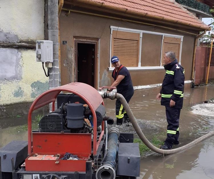 Pompierii clujeni