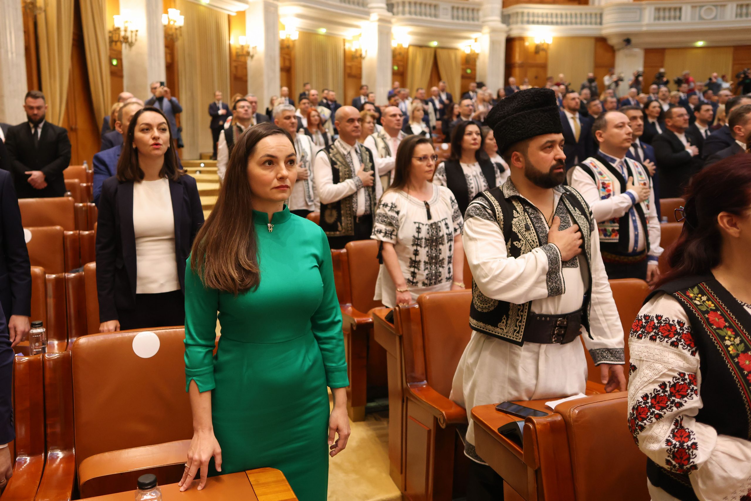 În imagine: Ședința Camerei Deputaților în cadrul căreia deputații depun jurământul
