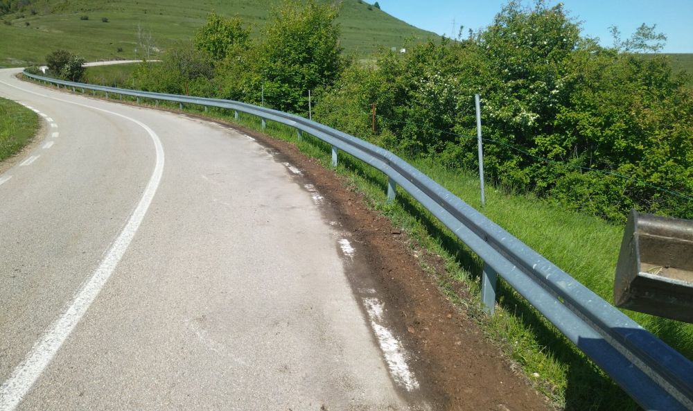 Consiliul Județean Cluj a demarat o serie de lucrări de întreținere curentă și periodică pe drumul județean DJ 103J
