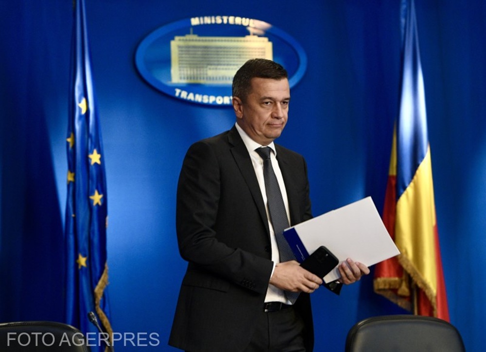 PSD a anulat votul de vineri pentru a stabili intrarea sau nu guvernare din cauza blocajului de la negocieri. România rămâne fără premier. FOTO: Sorin Grindeanu la semnarea contractului pentru lotul Miercurea Nirajului-Sărateni al Autostrăzii Unirii (A8)