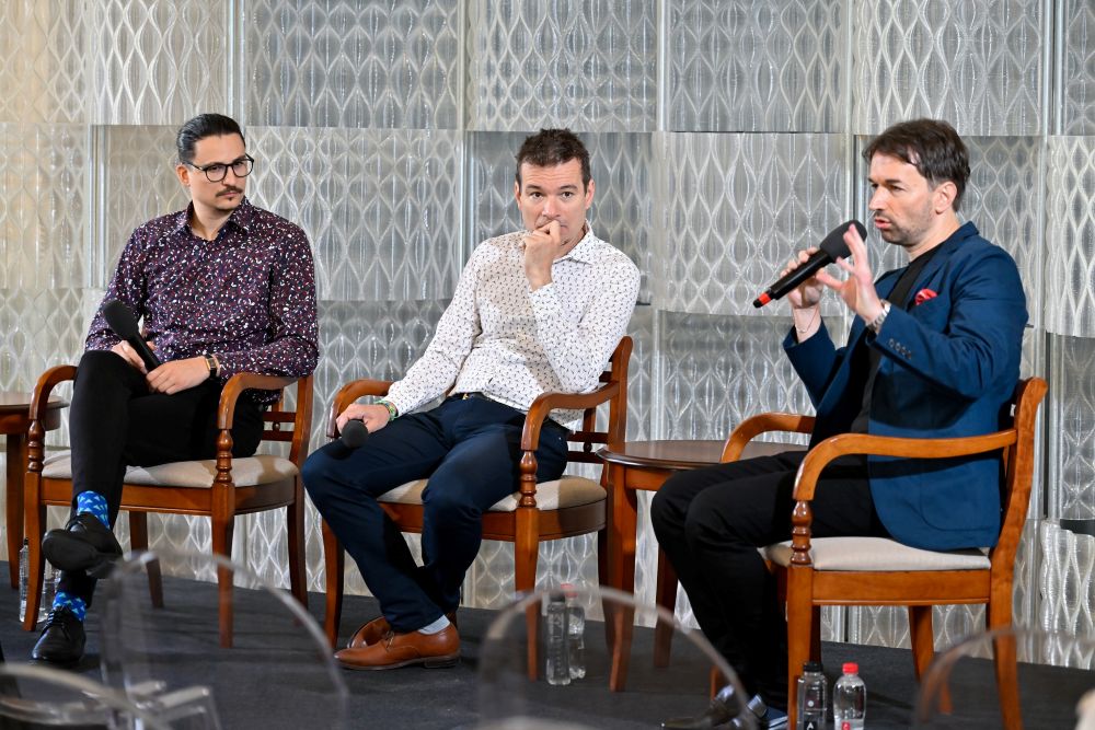 A doua zi de FITS 2025 a dat startul conferinţelor speciale: Alexandru Tomescu: „Întotdeauna am simțit că muzica ar trebui să fie aproape de oameni