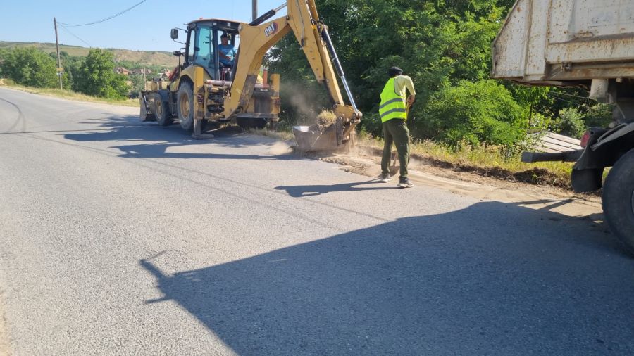 Consiliul Județean Cluj a demarat o serie de lucrări de întreținere curentă și periodică în baza a două contracte care vizează drumul județean DJ 103G