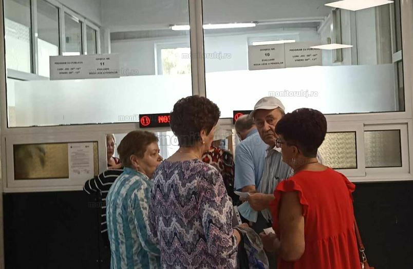 Aproape jumătate din pensionarii Clujului