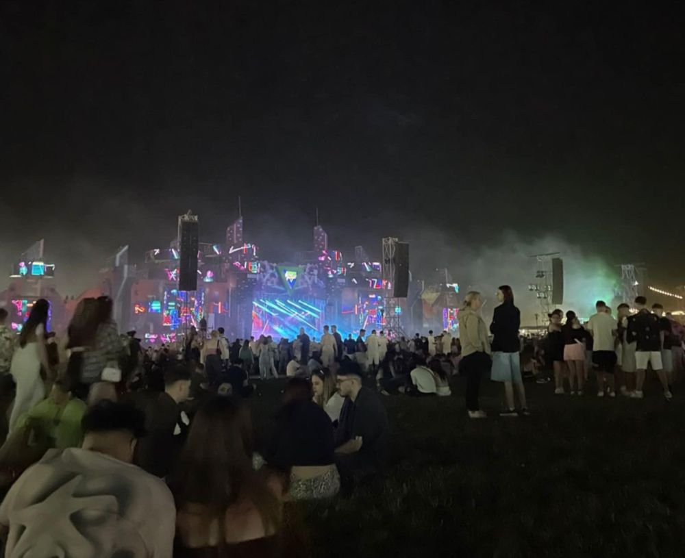 Din inima Ardealului direct pe plajă.  Clujeni la Beach