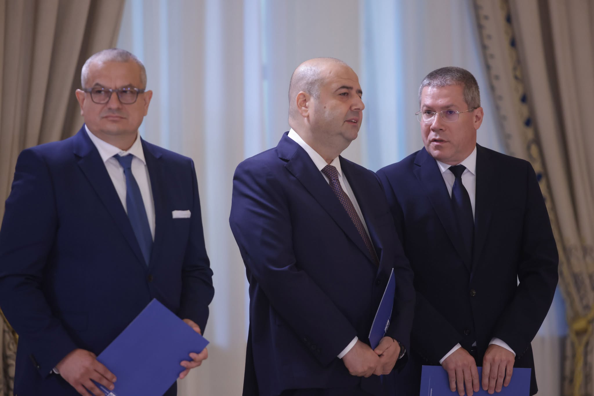 Cei trei noi judecători la Curtea Constituțională a României (CCR)