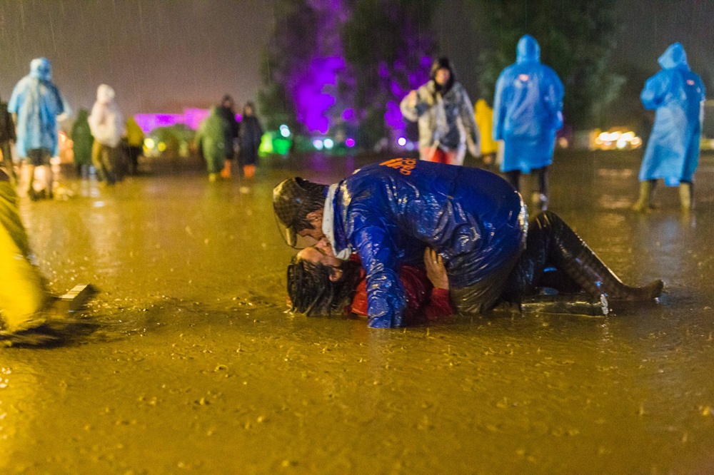 În 2016