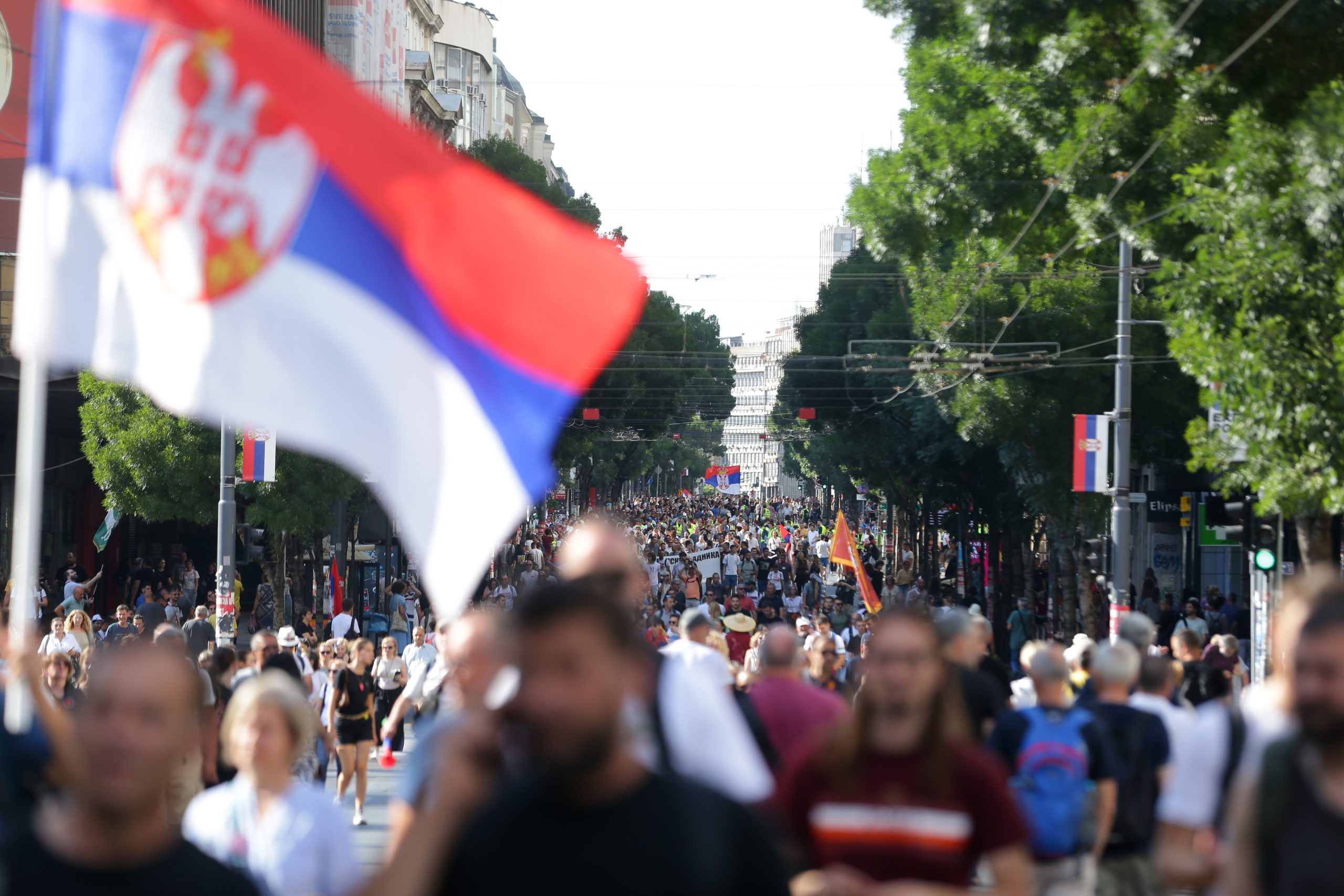 Protestatarii sosesc pentru un miting condus de studenți la Belgrad