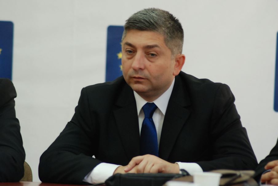 Provocările unei Românii marcate de scindare socială și populismul „salvatorilor”. Alin Tișe: „În loc să cuprindă realitatea