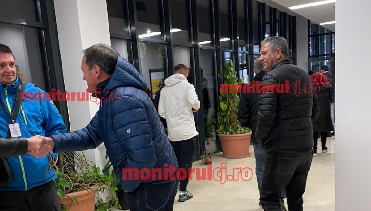 Toni Conceicao (în centru)