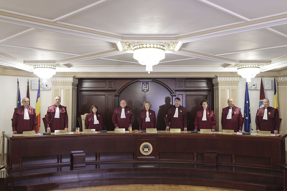 Noul complet al Curții Constituționale a României