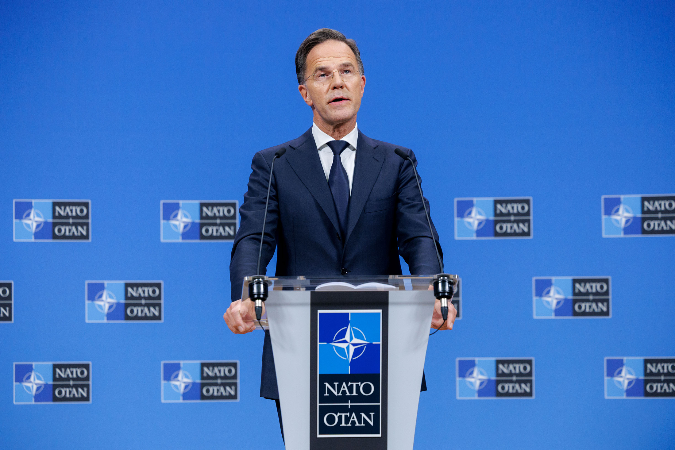 Conferință de presă susținută de secretarul general al NATO