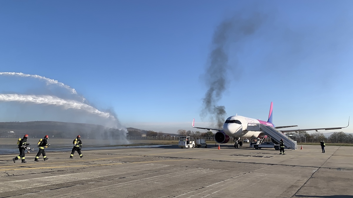 Simulare de accident aviatic la Aeroportul Cluj | Foto: Sergiu Tămaș