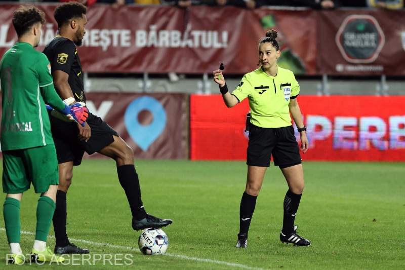 Iuliana Demetrescu va arbitra finala feminină UEFA Nations League | Foto: IONUȚ ANGHEL (C) / AGERPRES FOTO