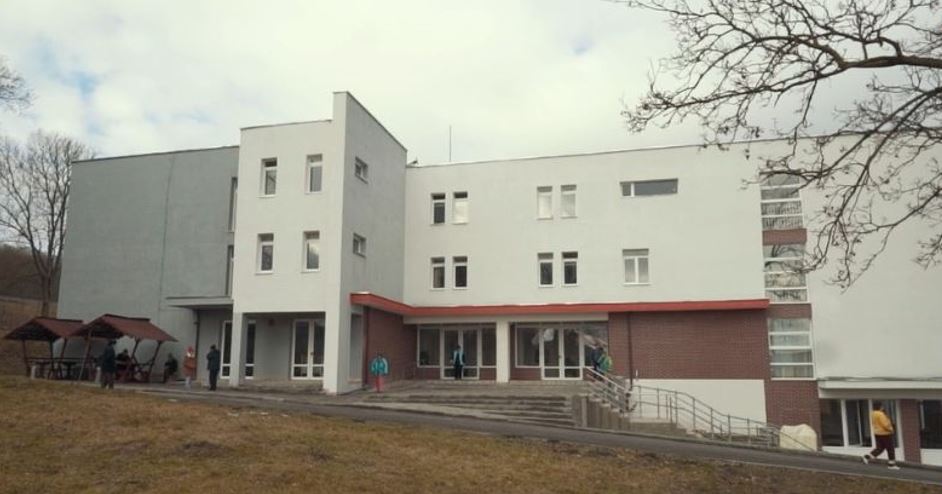 Pavilion administrativ modern