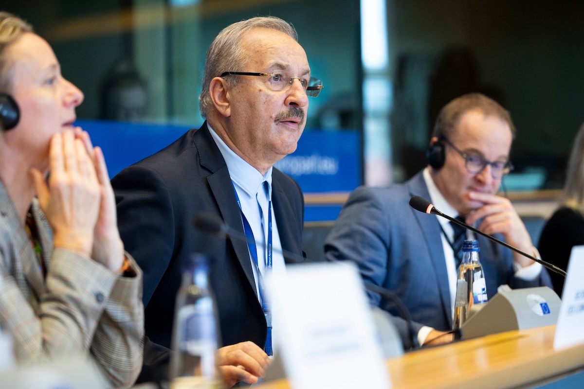 Europarlamentarul clujean Vasile Dîncu (PSD): „Europa devine mai puternică atunci când își protejează informația