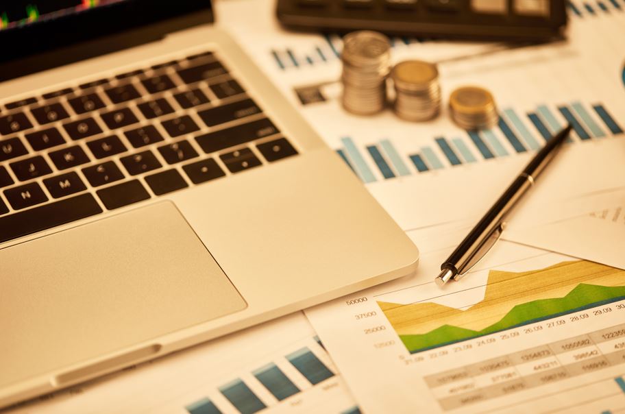 Deficitul comercial al României se adâncește: 27