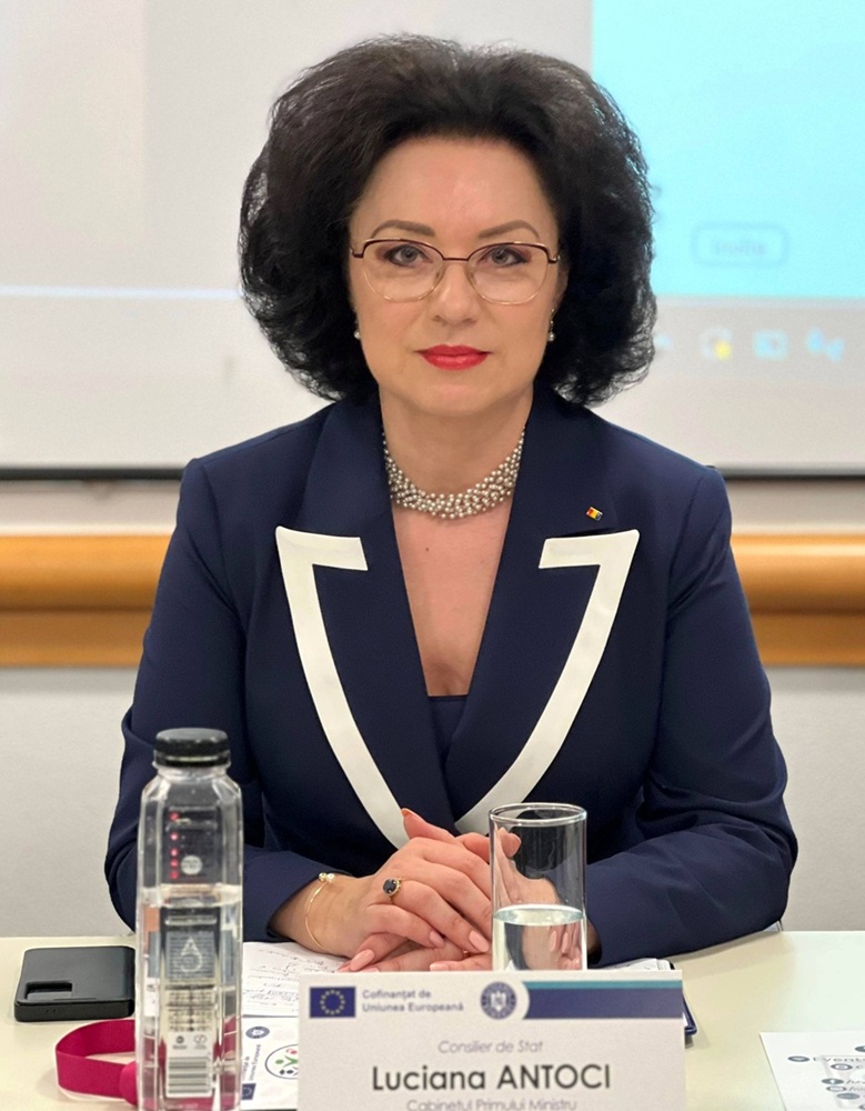 Luciana Antoci este membru PNL Iași