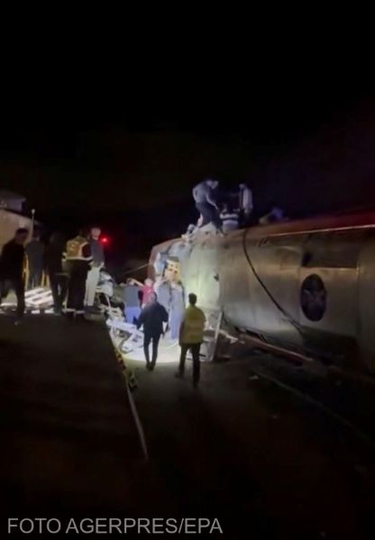 Accident grav între două trenuri în Spania / Foto: Agerpres / EPA / ELEANORINTHESKY ON SOCIAL MEDIA X HANDOUT IMAGES