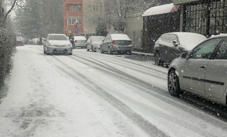 Sute de străzi private în Cluj