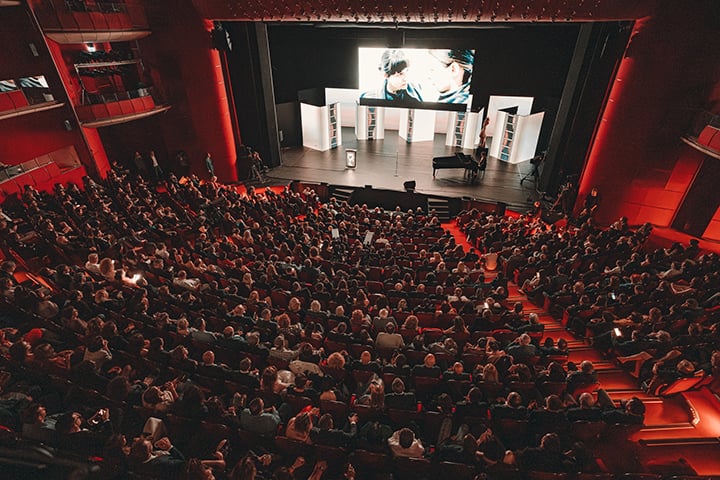 „Pădurea de molizi” a lui Tudor Giurgiu