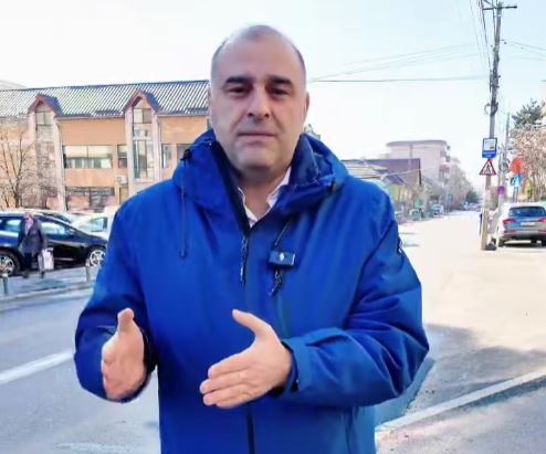 Intervenții pe străzile din Cluj-Napoca în urma episodului de iarnă severă. Viceprimarul Dan Tarcea: „Lucrările vor continua până la remedierea tuturor zonelor afectate”.|Foto: Dan Ștefan Tarcea - Facebook