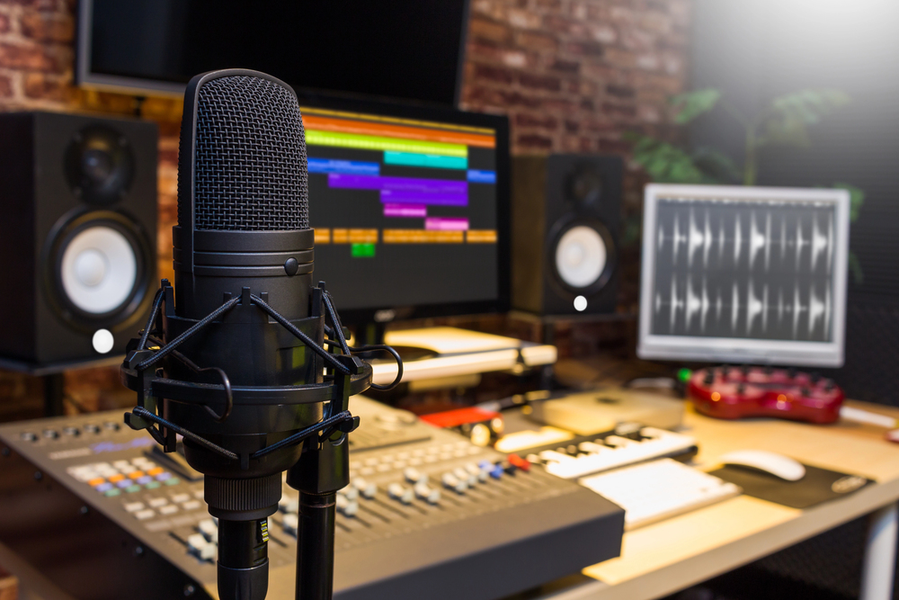 Radio Cluj marchează 72 de ani de activitate. Care este rețeta longevității |Foto: DepositPhotos.com