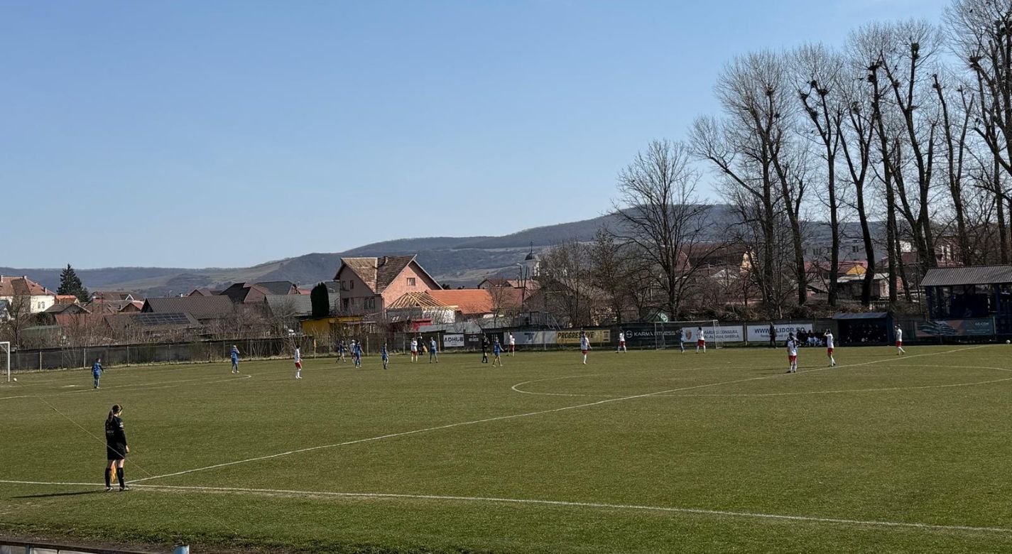 Olimpia Gherla a cedat meciul contra Gloriei Bistrița / Foto: Sergiu CRĂCIUN