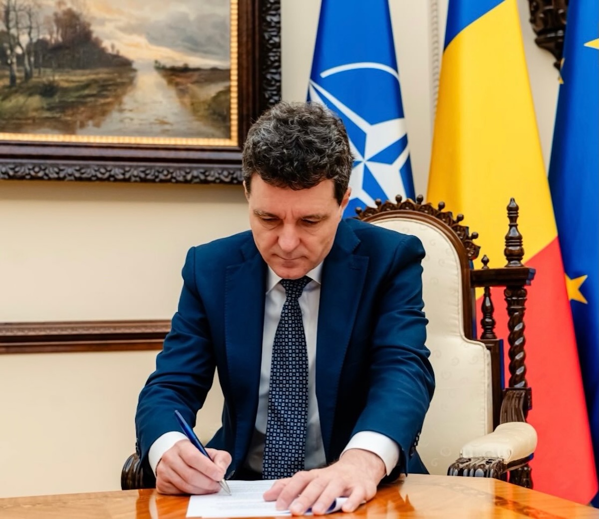 Președintele Nicușor Dan a promulgat