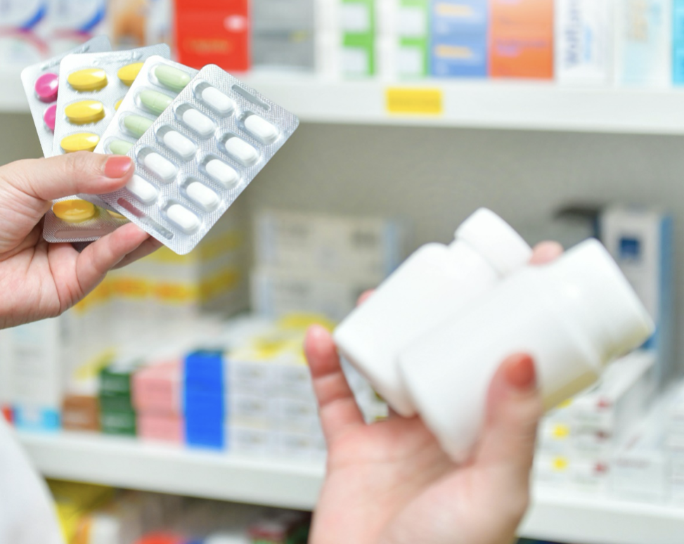 Producătorii de medicamente recomandă populației să nu se panicheze și au anunțat că sunt medicamente suficiente deocamndată | Foto: PRIMER
