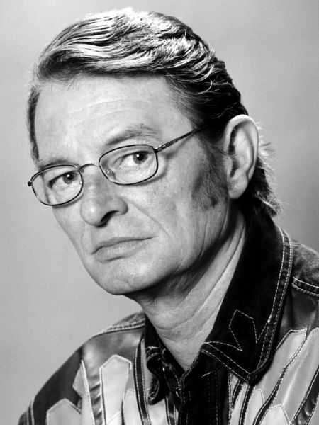 A murit Virgil Müller