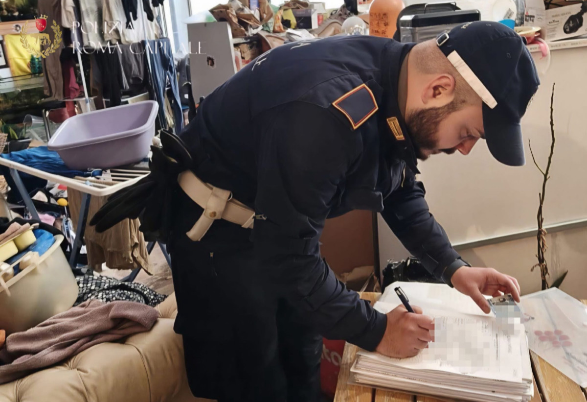Polițist al Poliției Locale din Roma