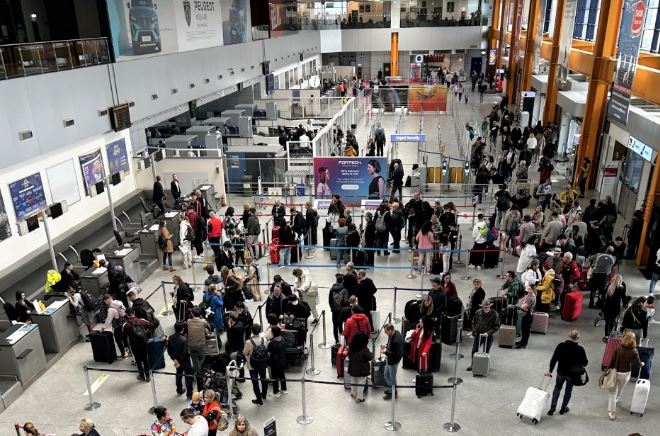 Europenii ignoră crizele și cheltuielile. 2026 devine anul record al călătoriilor | Foto: Aeroportul Internațional Avram Iancu Cluj - Facebook