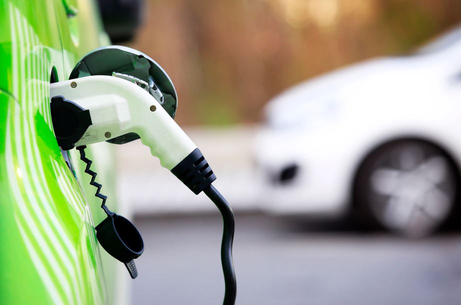 Vânzările de automobile electrice au explodat pe principalele piețe europene pe fondul scumpirii benzinei| Foto: DepositPhotos.com