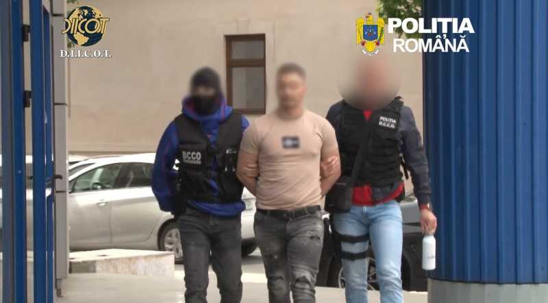 Un tânăr de 23 de ani a fost reținut de procurorii DIICOT